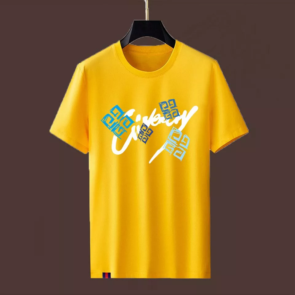 Resilient 1107 Givenchy T-Shirts Short Sleeved For Men