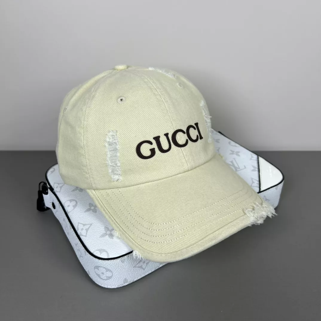 Resilient 1142 Gucci Caps