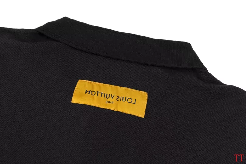 Resilient 1243 Louis Vuitton LV T-Shirts Short Sleeved For Unisex