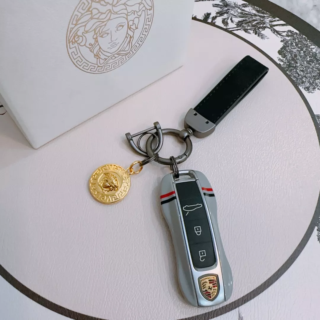 Resilient 1258 Versace Key Holder And Bag Buckle