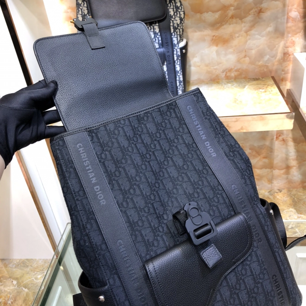 Resilient 1365 Christian Dior AAA Man Backpacks
