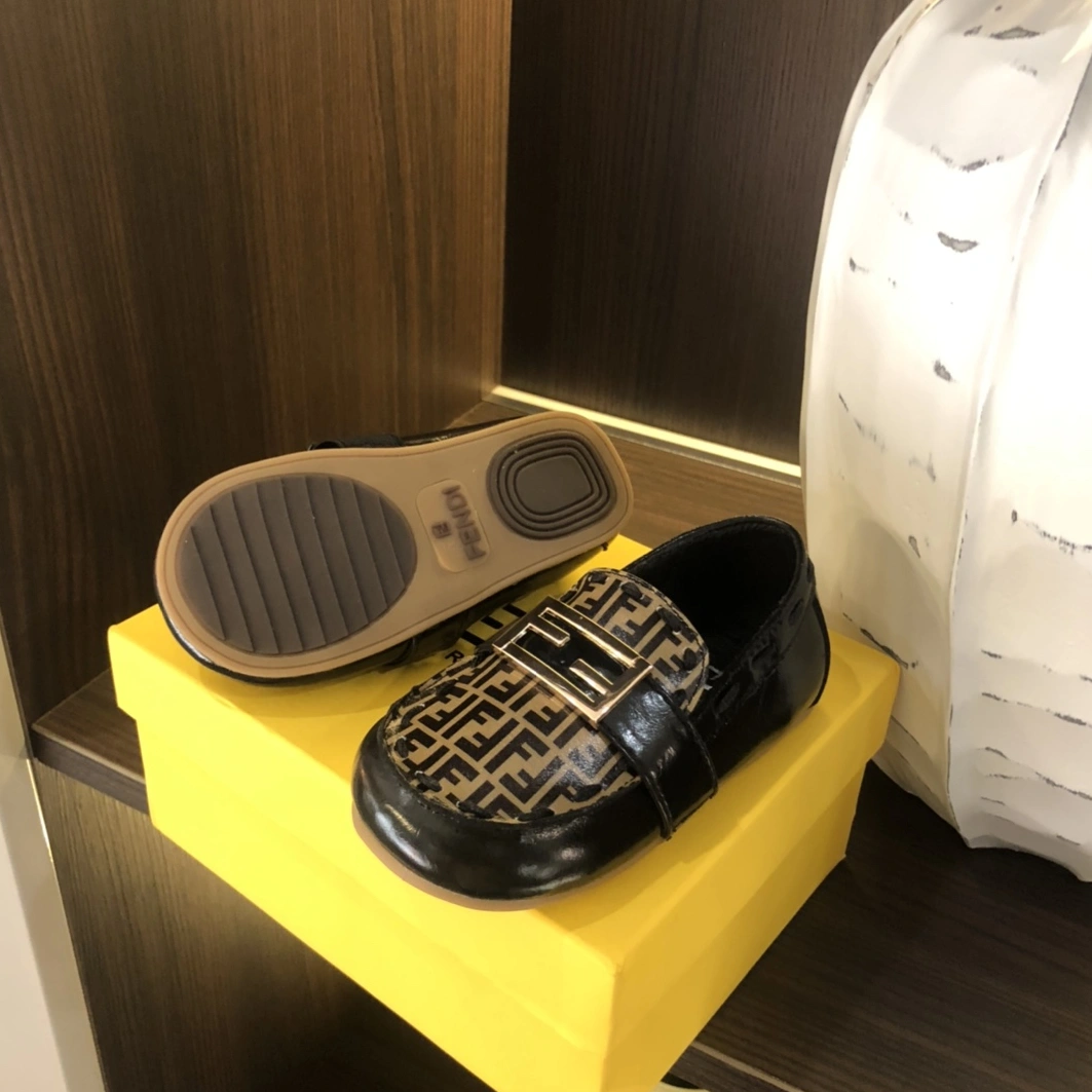 Resilient 1470 Fendi Kids' Shoes