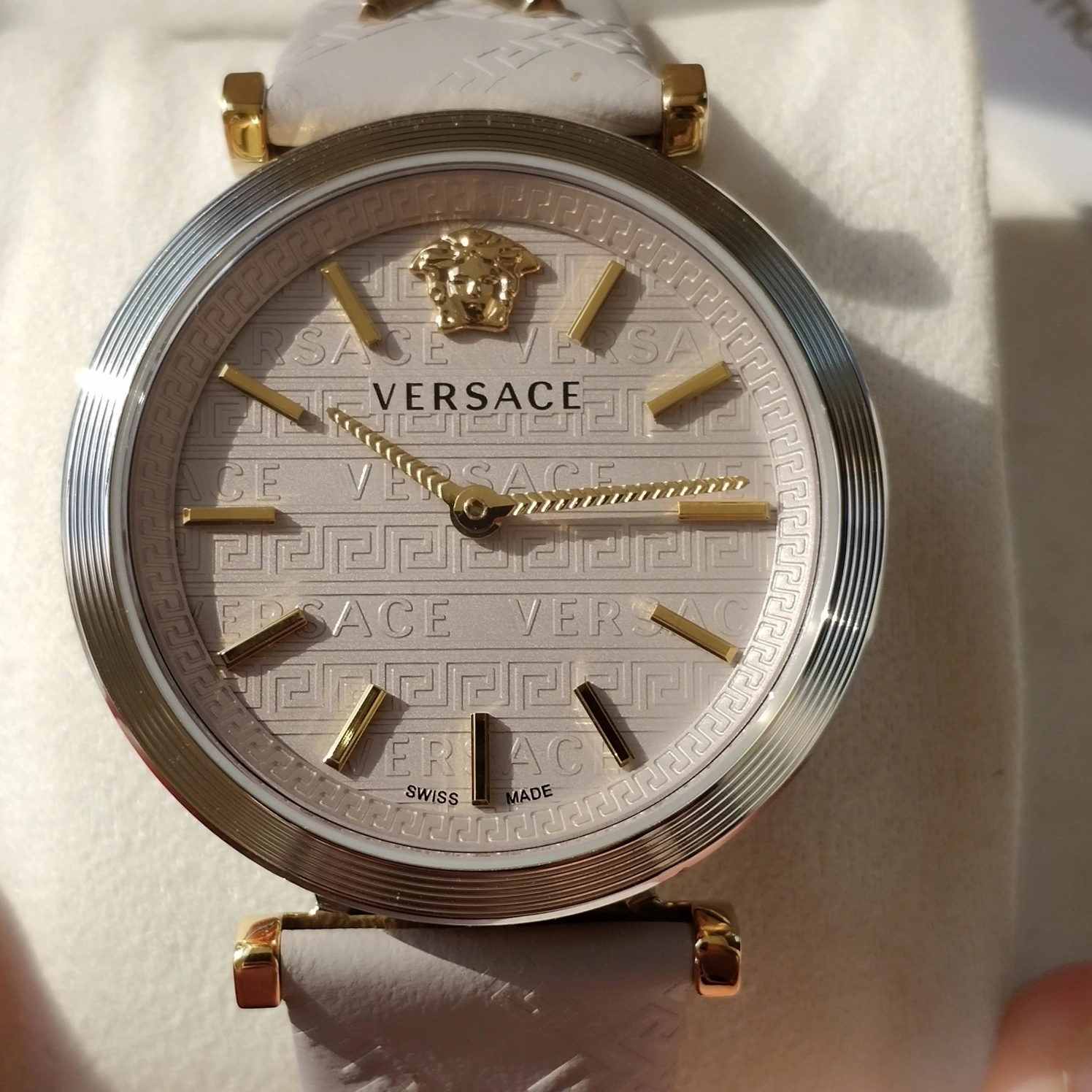 Resilient 1555 Versace AAA Quality Watches For Women