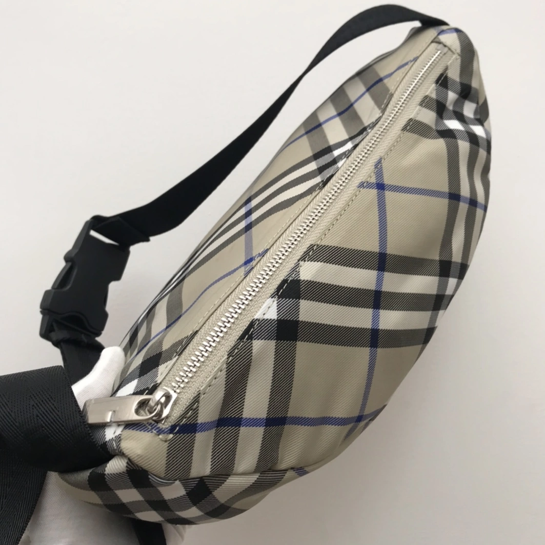 Resilient 1612 Burberry AAA Quality Belt Bags For Unisex