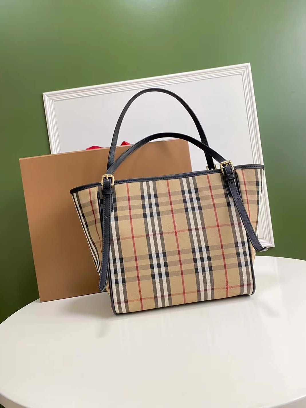 Resilient 1667 Burberry AAA Handbags For Women