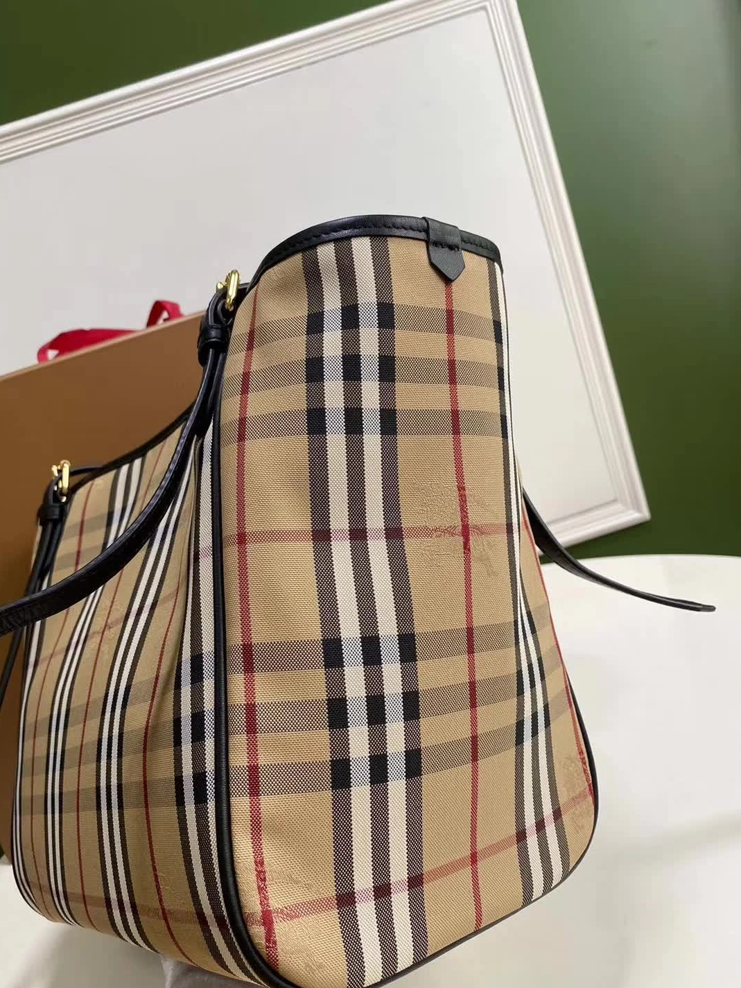 Resilient 1667 Burberry AAA Handbags For Women