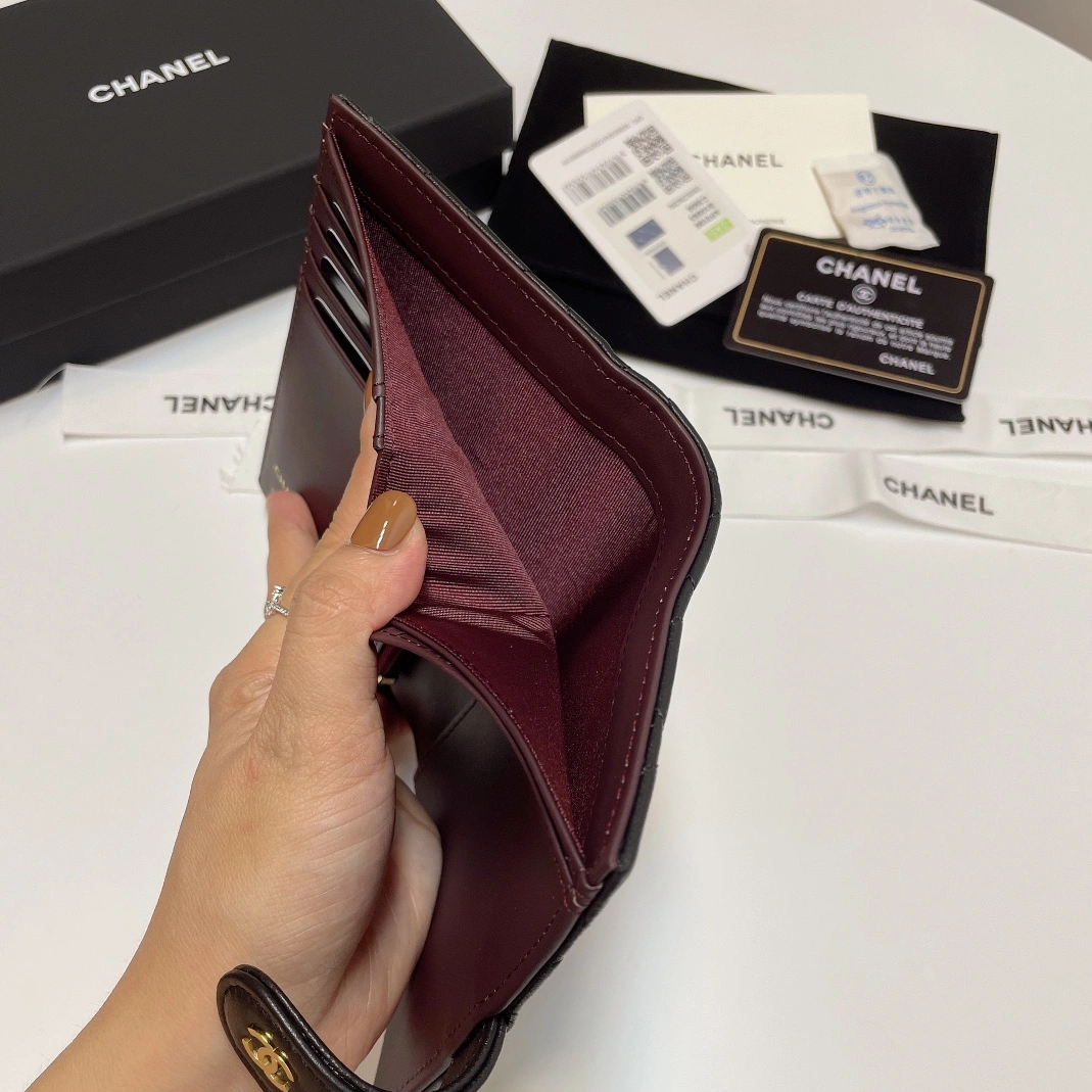 Resilient 1777 Chanel AAA Quality Wallets