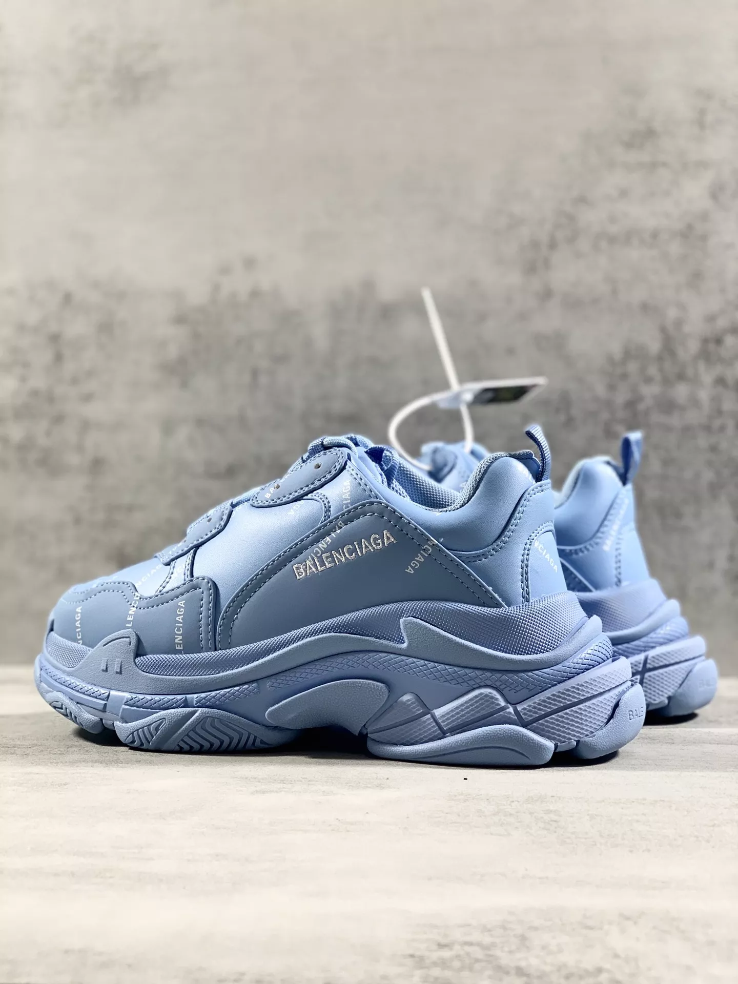 Resilient 1827 Balenciaga Casual Shoes For Men