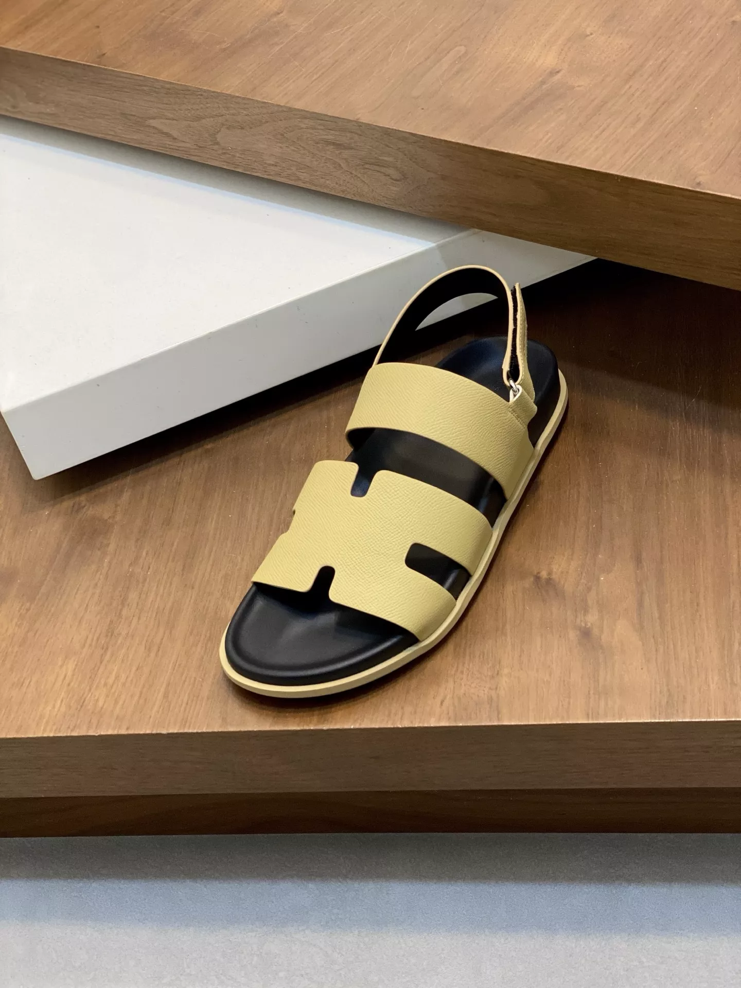 Resilient 1856 Hermes Sandal For Men