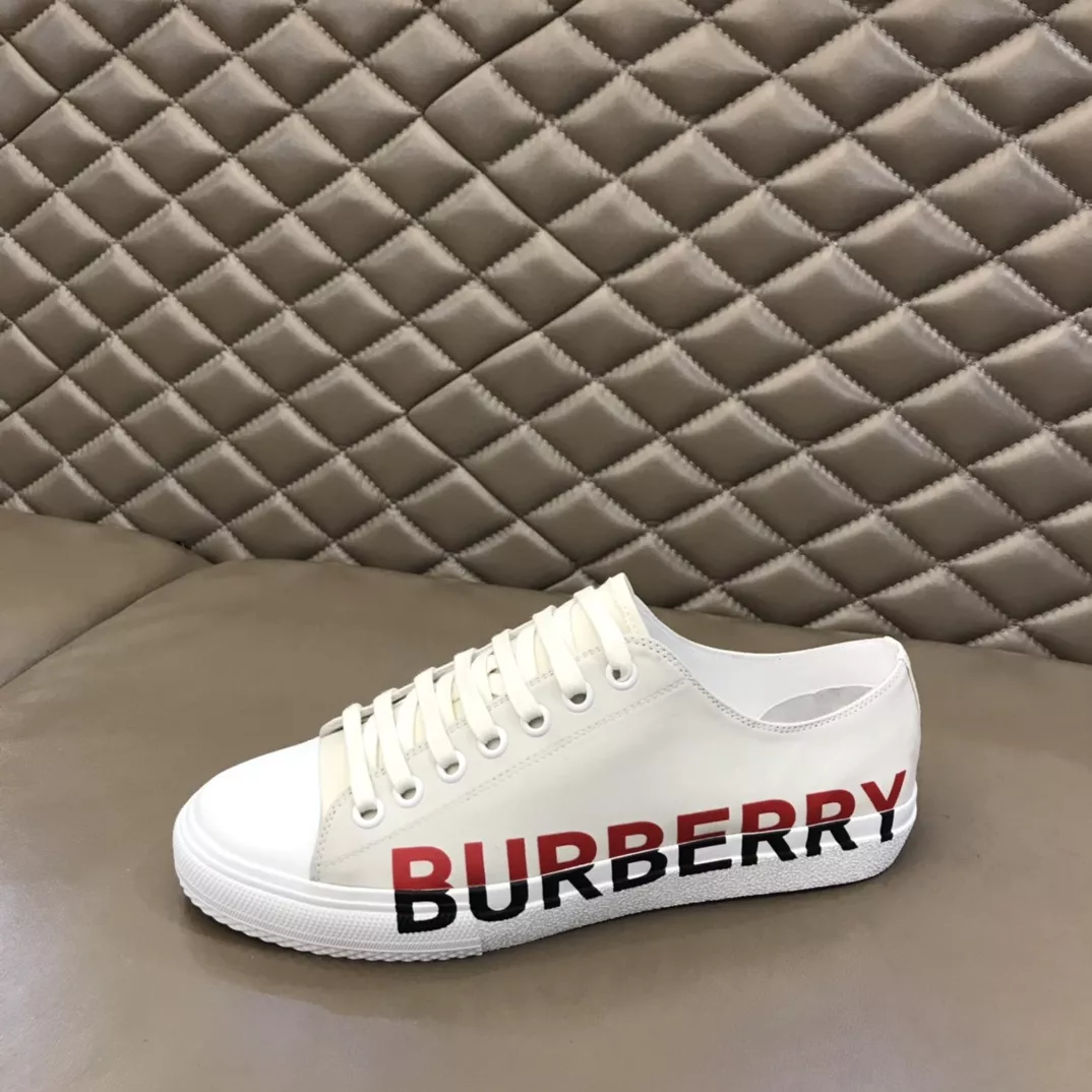 Resilient 1864 Burberry Casual Shoes For Men