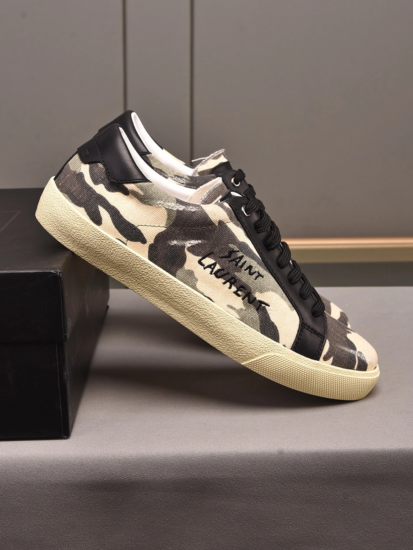 Resilient 1924 Yves Saint Laurent YSL Shoes For Men