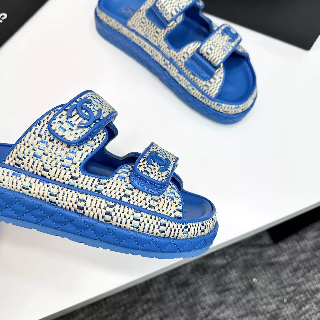 Resilient 2052 Chanel Slippers For Women