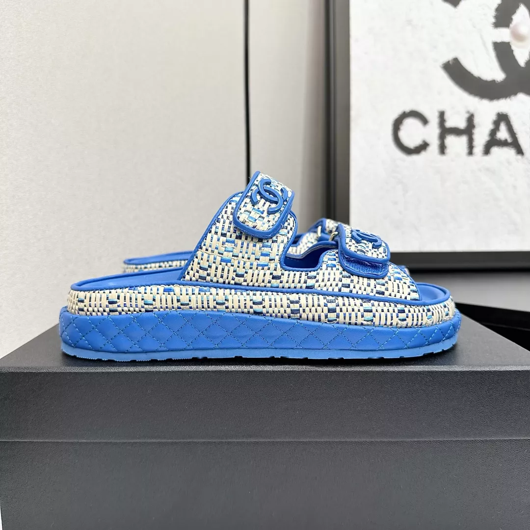 Resilient 2052 Chanel Slippers For Women