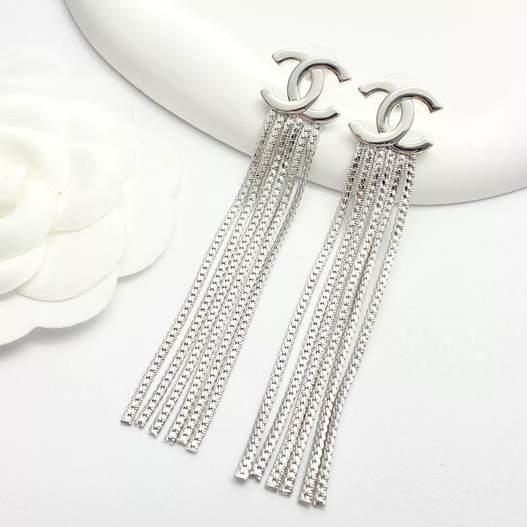 Resilient 2438 Chanel Earrings For Women