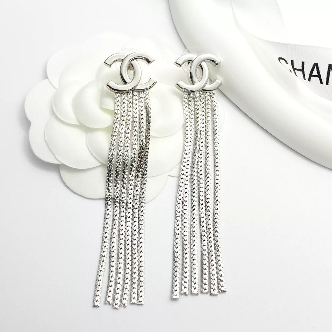 Resilient 2438 Chanel Earrings For Women