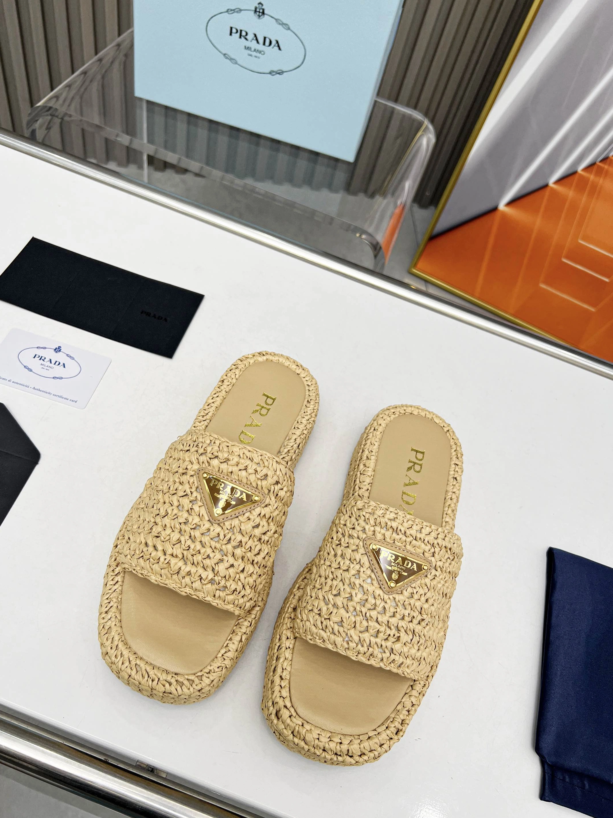 Resilient 2632 Prada Slippers For Women