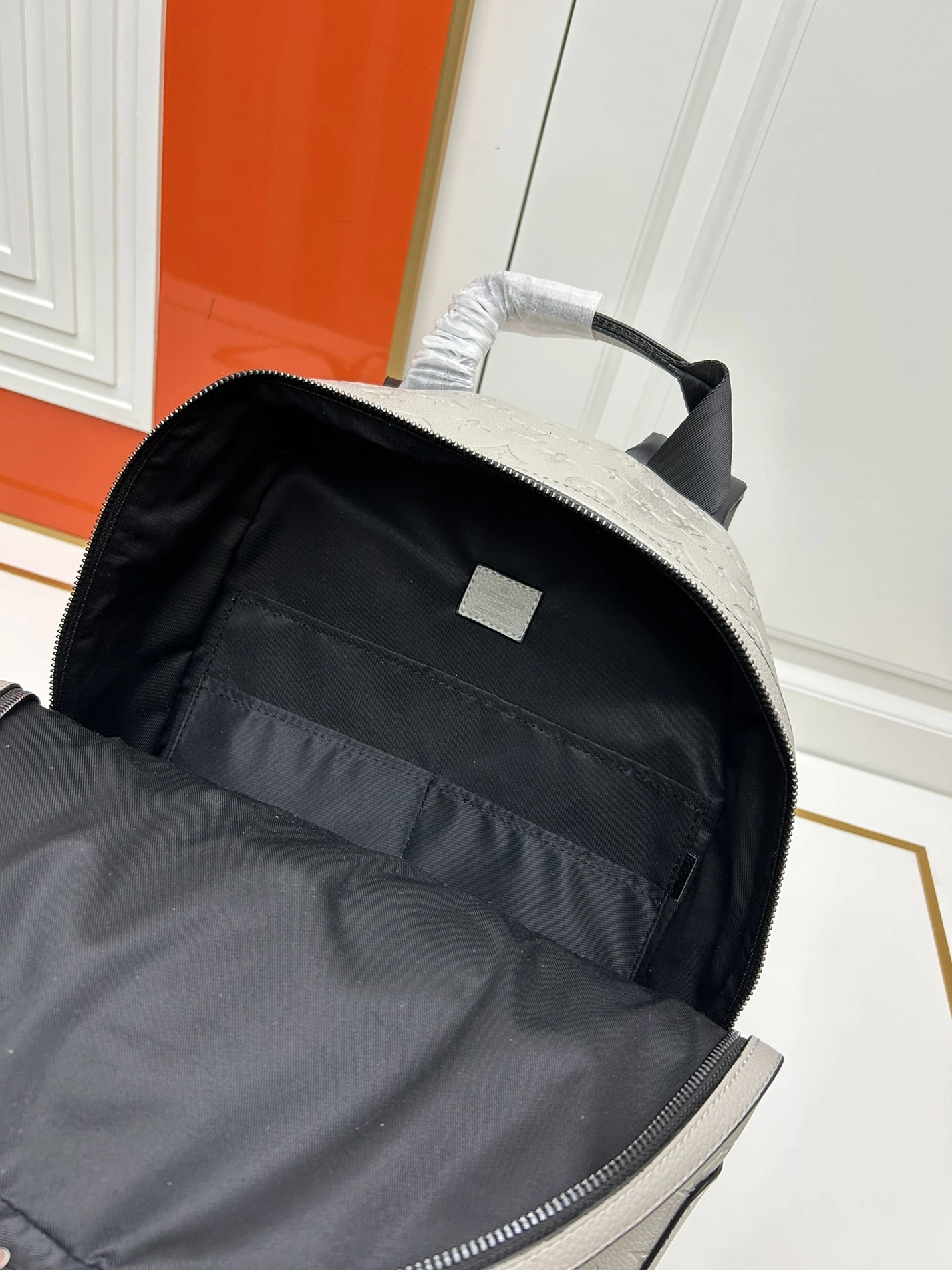 Resilient 2653 Louis Vuitton AAA Quality Backpacks For Unisex