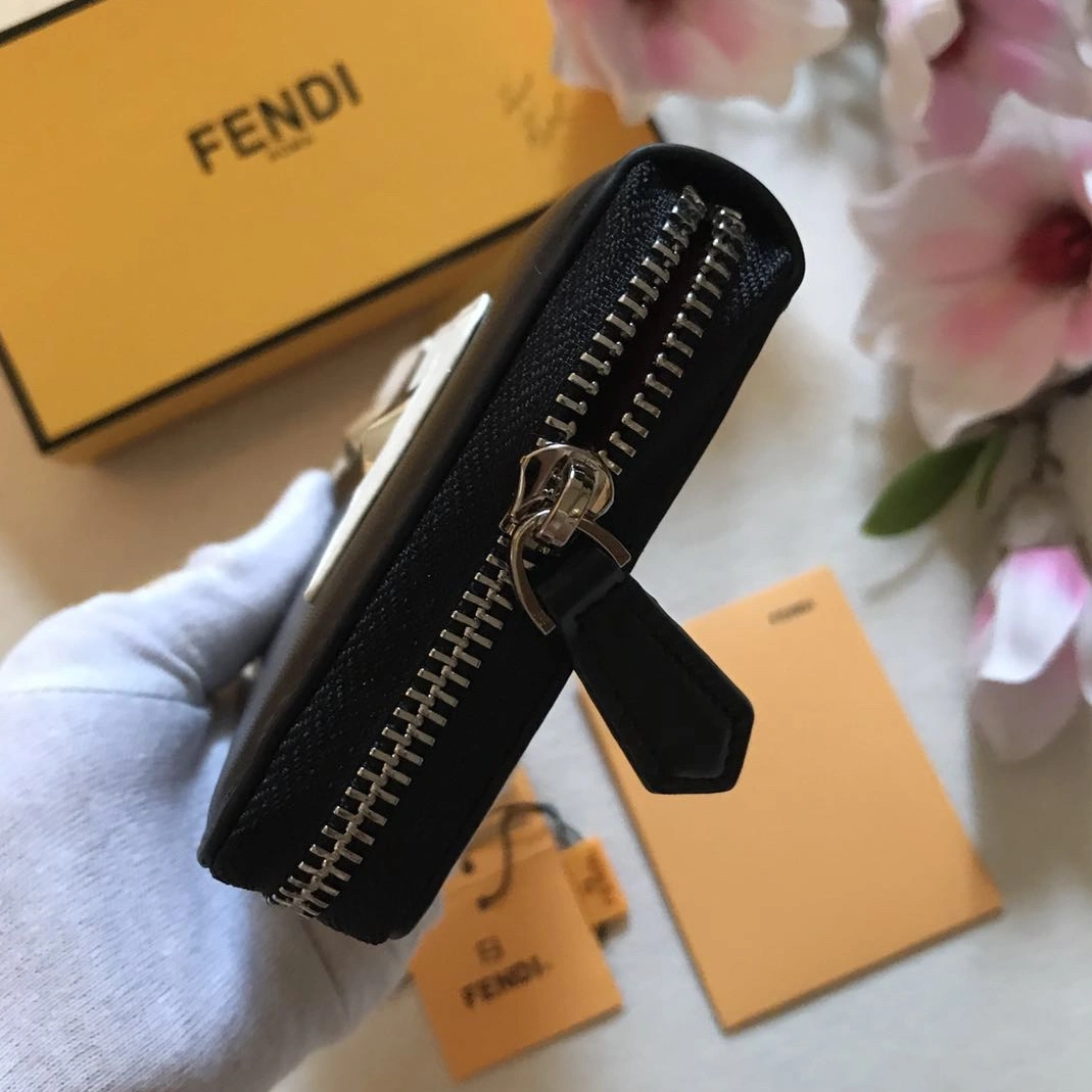 Resilient 2744 Fendi AAA Quality Wallet
