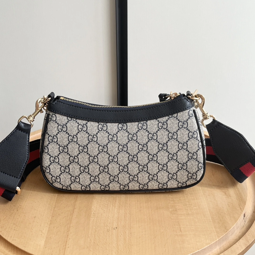 Resilient 2762 Gucci AAA Quality Messenger Bags For Women