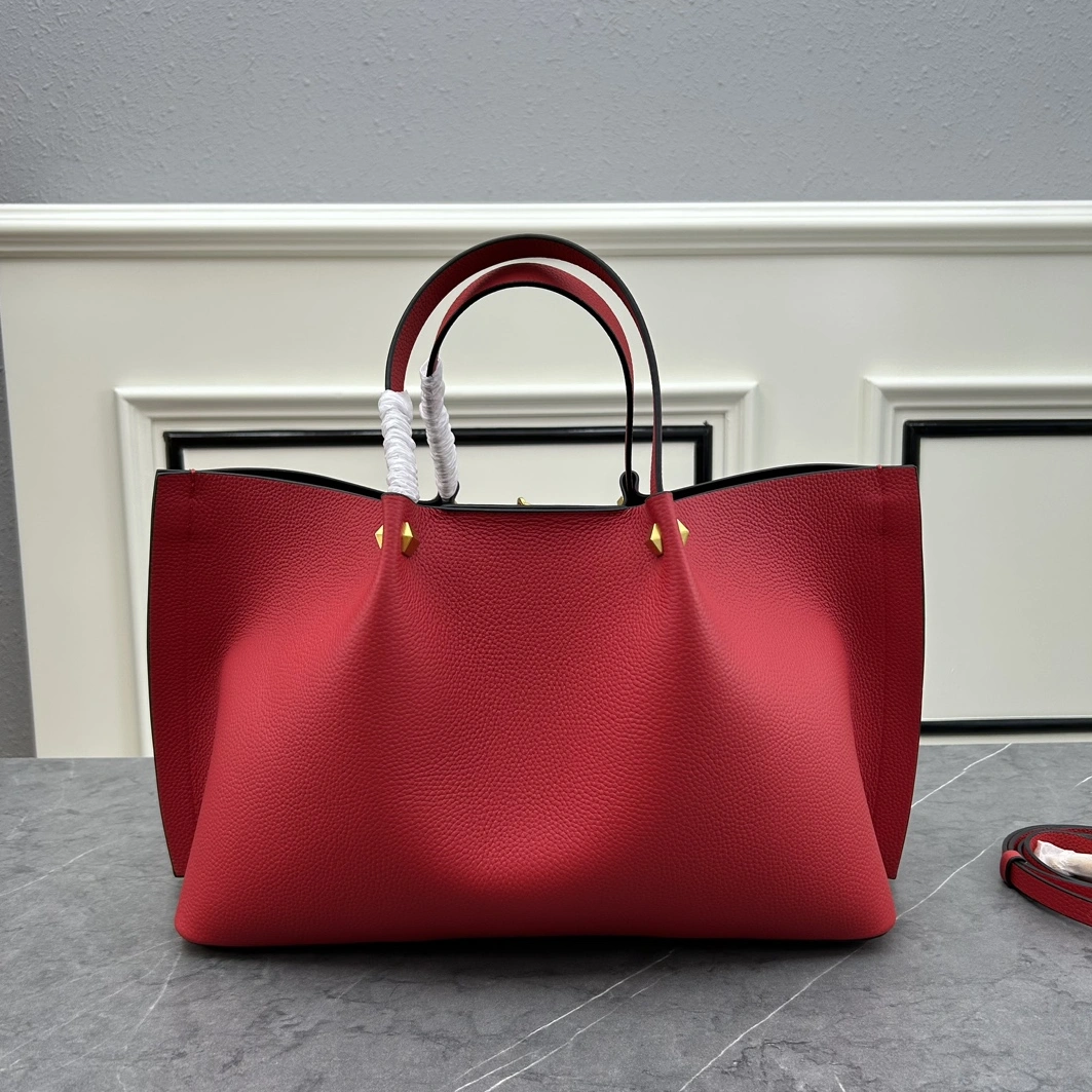Resilient 2809 Valentino AAA Quality Handbags For Women