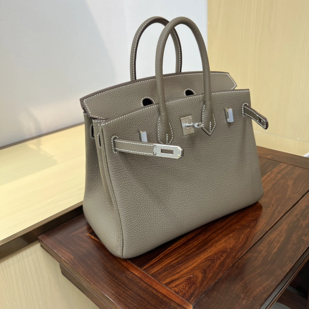Resilient 2937 Hermes AAA Quality Handbags For Women