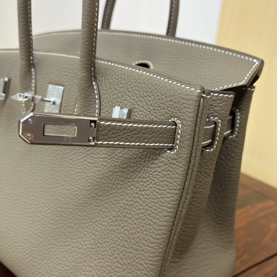 Resilient 2937 Hermes AAA Quality Handbags For Women