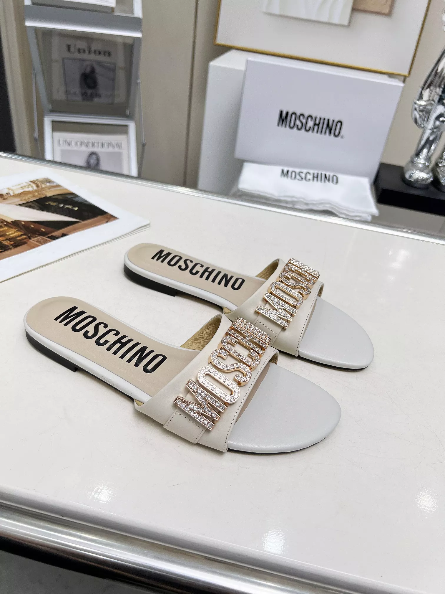 Resilient 3103 Moschino Slippers For Women