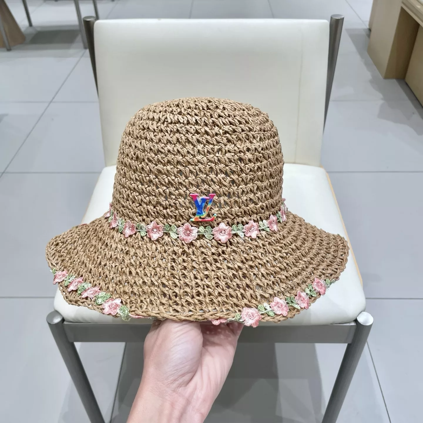 Resilient 3497 Louis Vuitton LV Caps