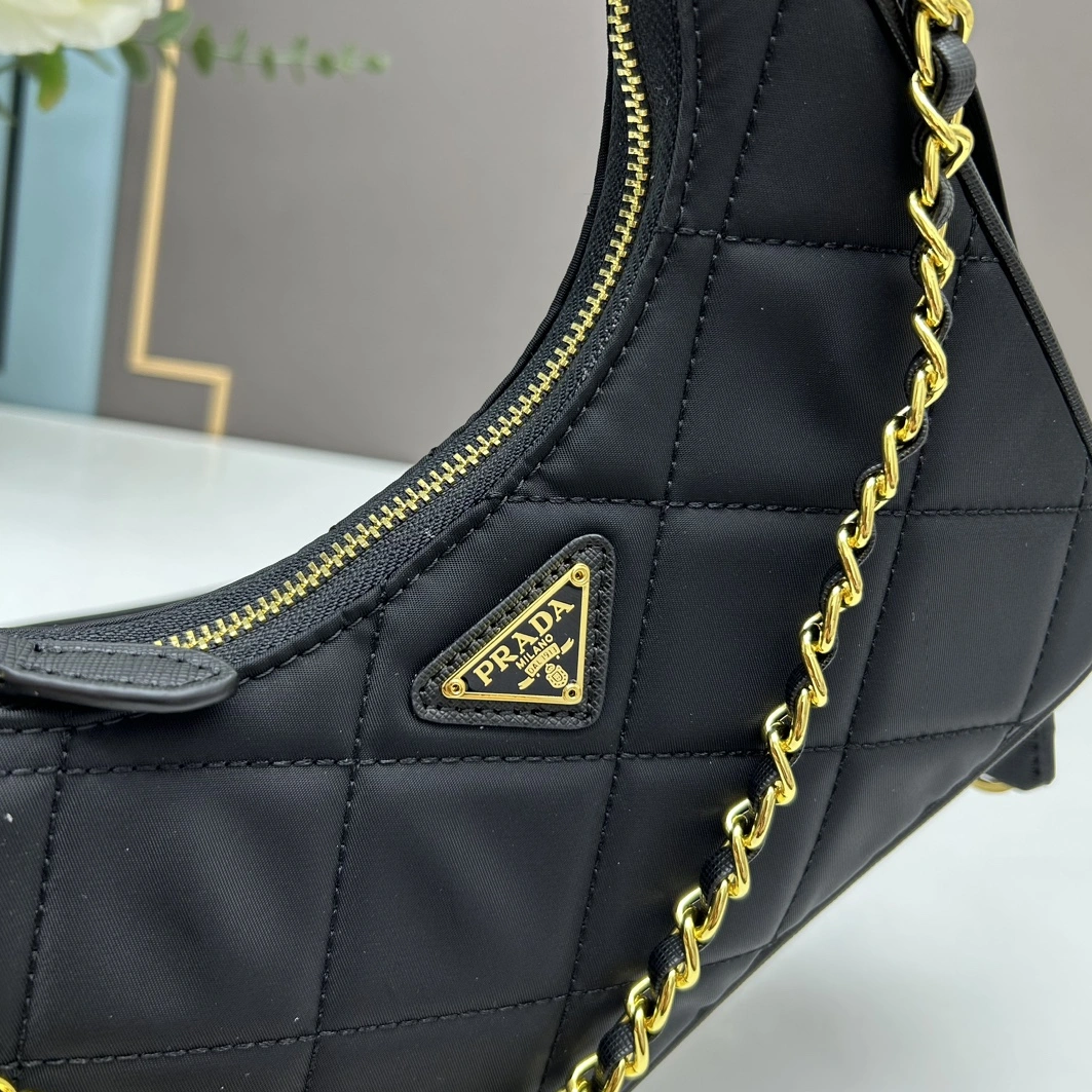 Resilient 3586 Prada AAA Quality Messenger Bags For Women