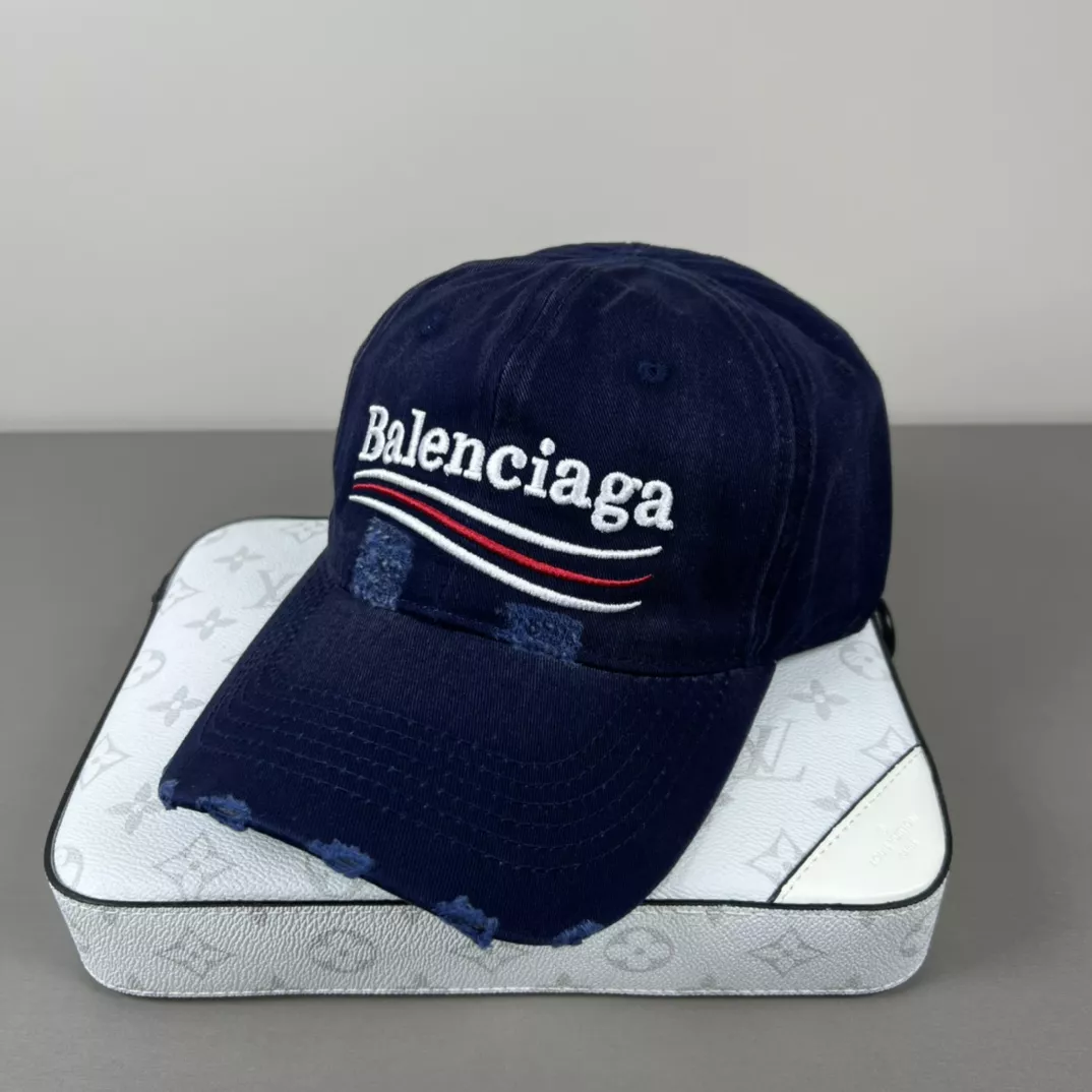 Resilient 3618 Balenciaga Caps