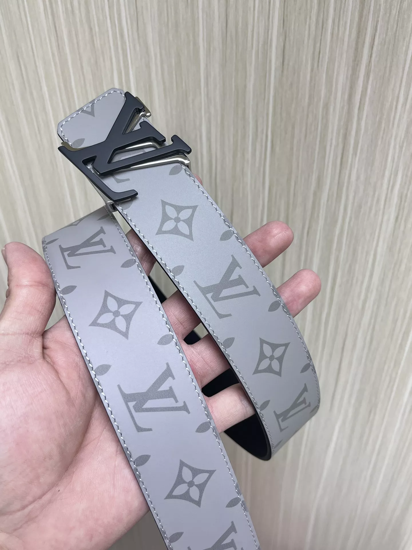 Resilient 3765 Louis Vuitton AAA Quality Belts In 4.0cm For Men