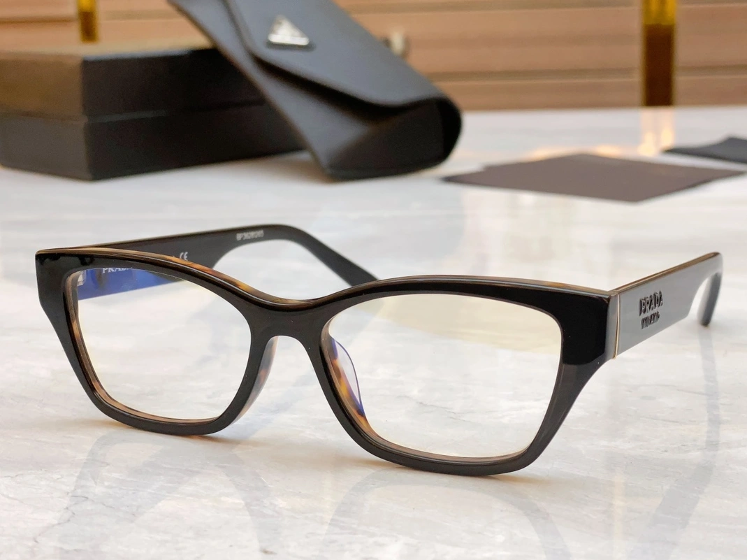 Resilient 3796 Prada Goggles