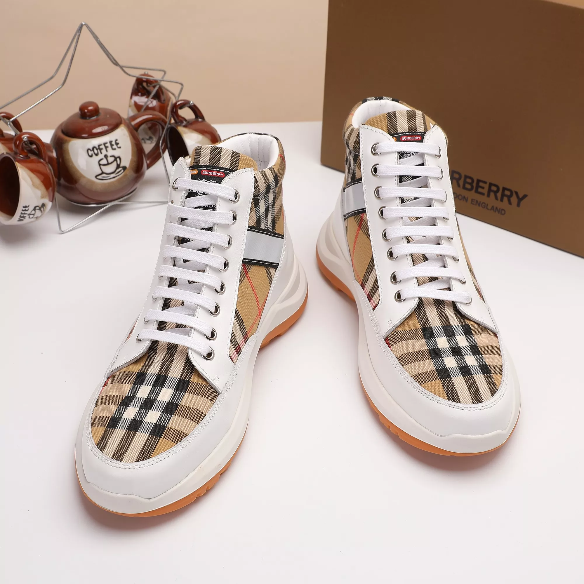 Resilient 3810 Burberry High Tops Shoes For Men