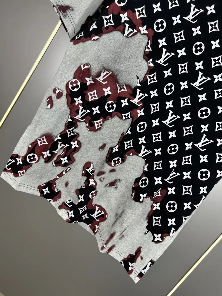 Resilient 3818 Louis Vuitton LV T-Shirts Short Sleeved For Unisex