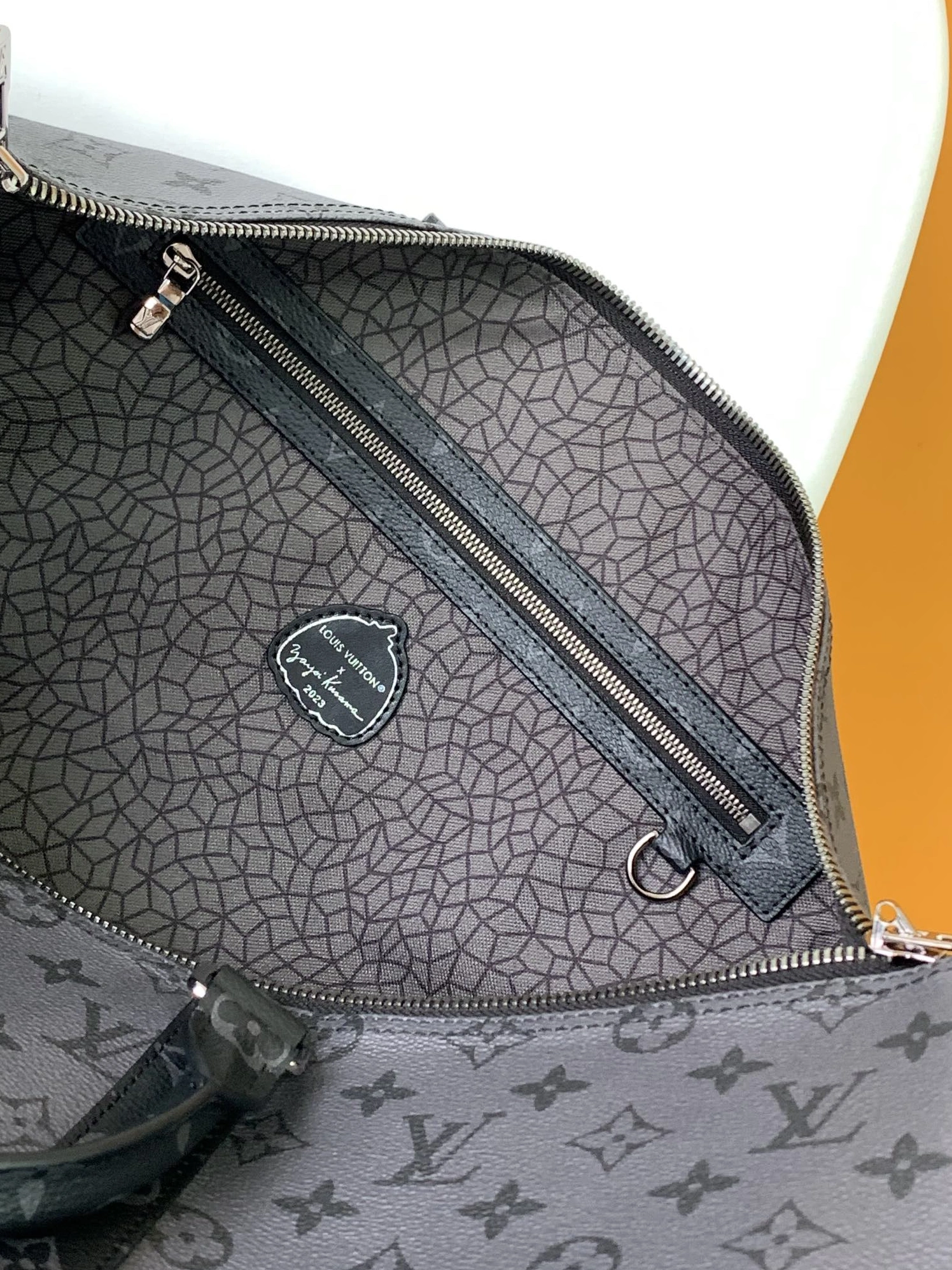 Resilient 4168 Louis Vuitton Travel Bags