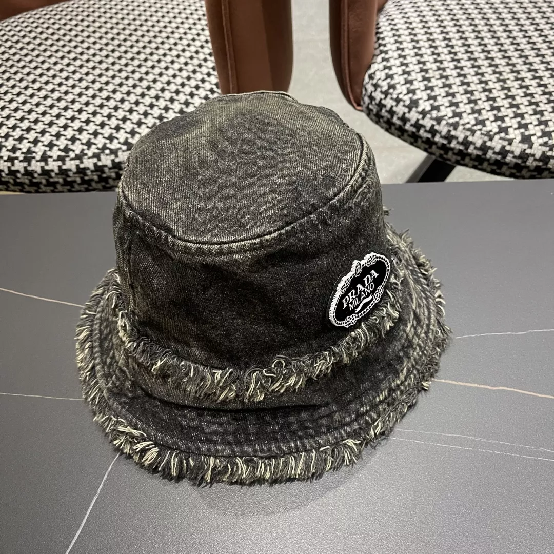 Resilient 4194 Prada Caps