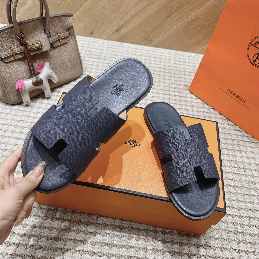 Resilient 4240 Hermes Slippers For Men