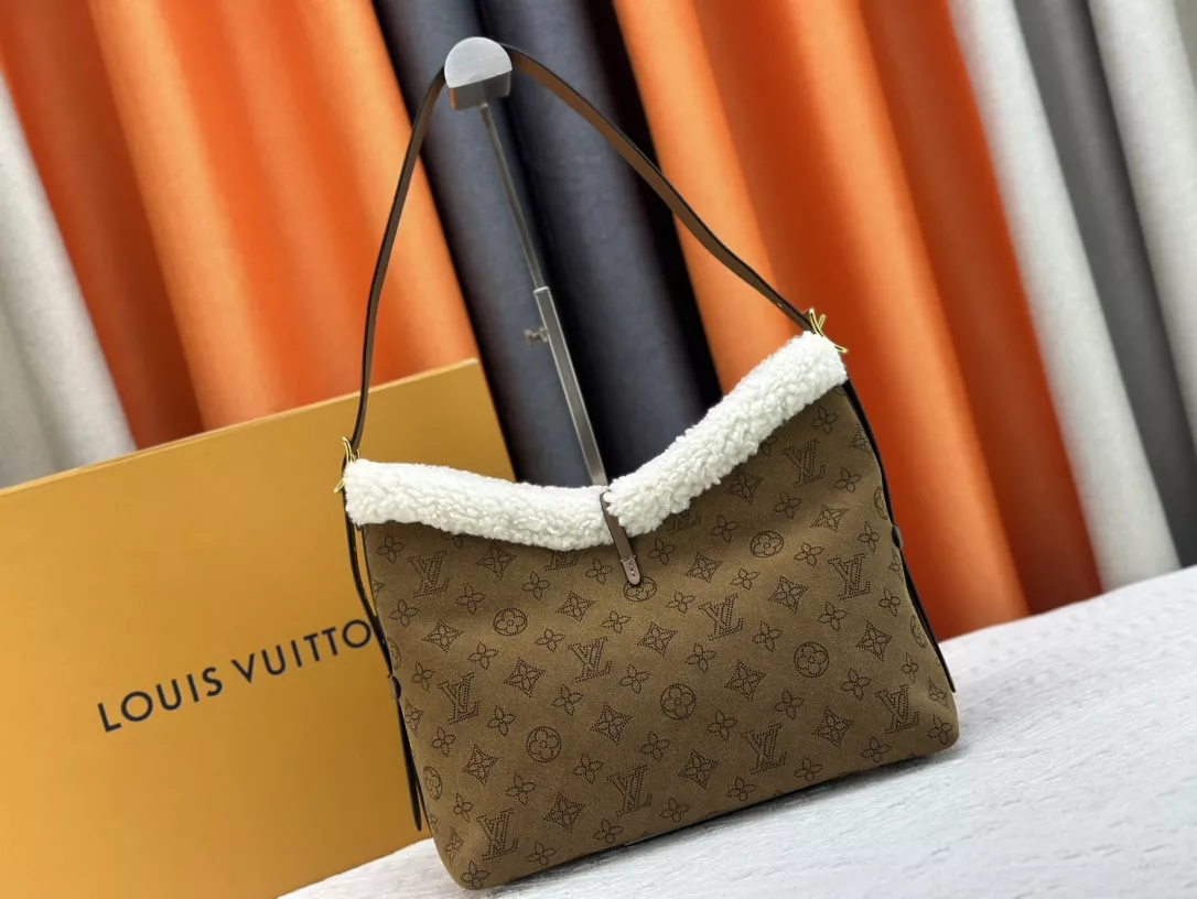 Resilient 4282 Louis Vuitton AAA Quality Shoulder Bags For Women
