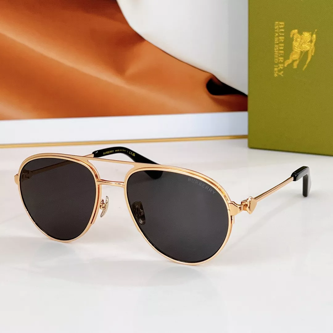 Resilient 4309 Burberry AAA Quality Sunglasses