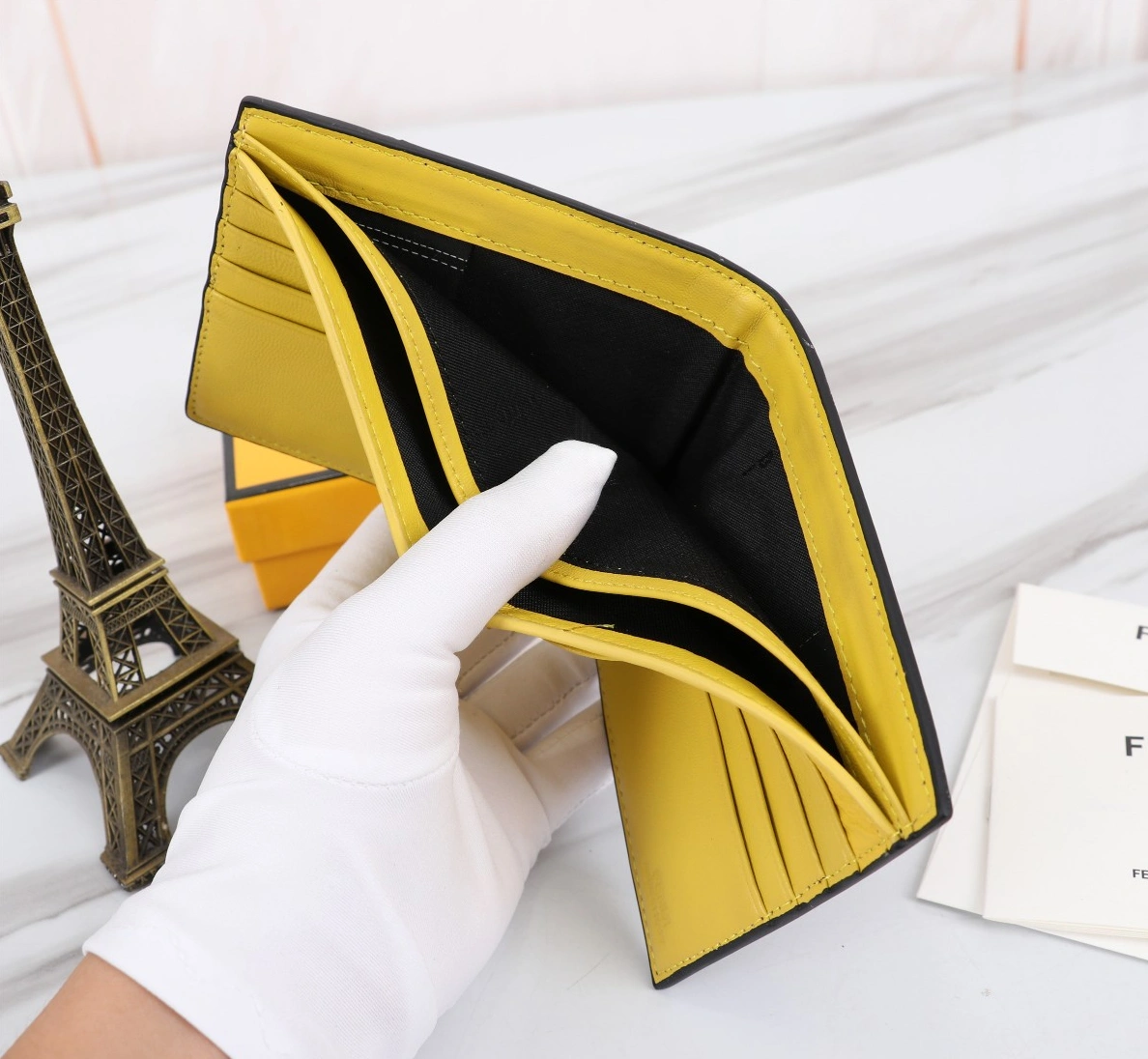 Resilient 4365 Fendi AAA Man Wallets
