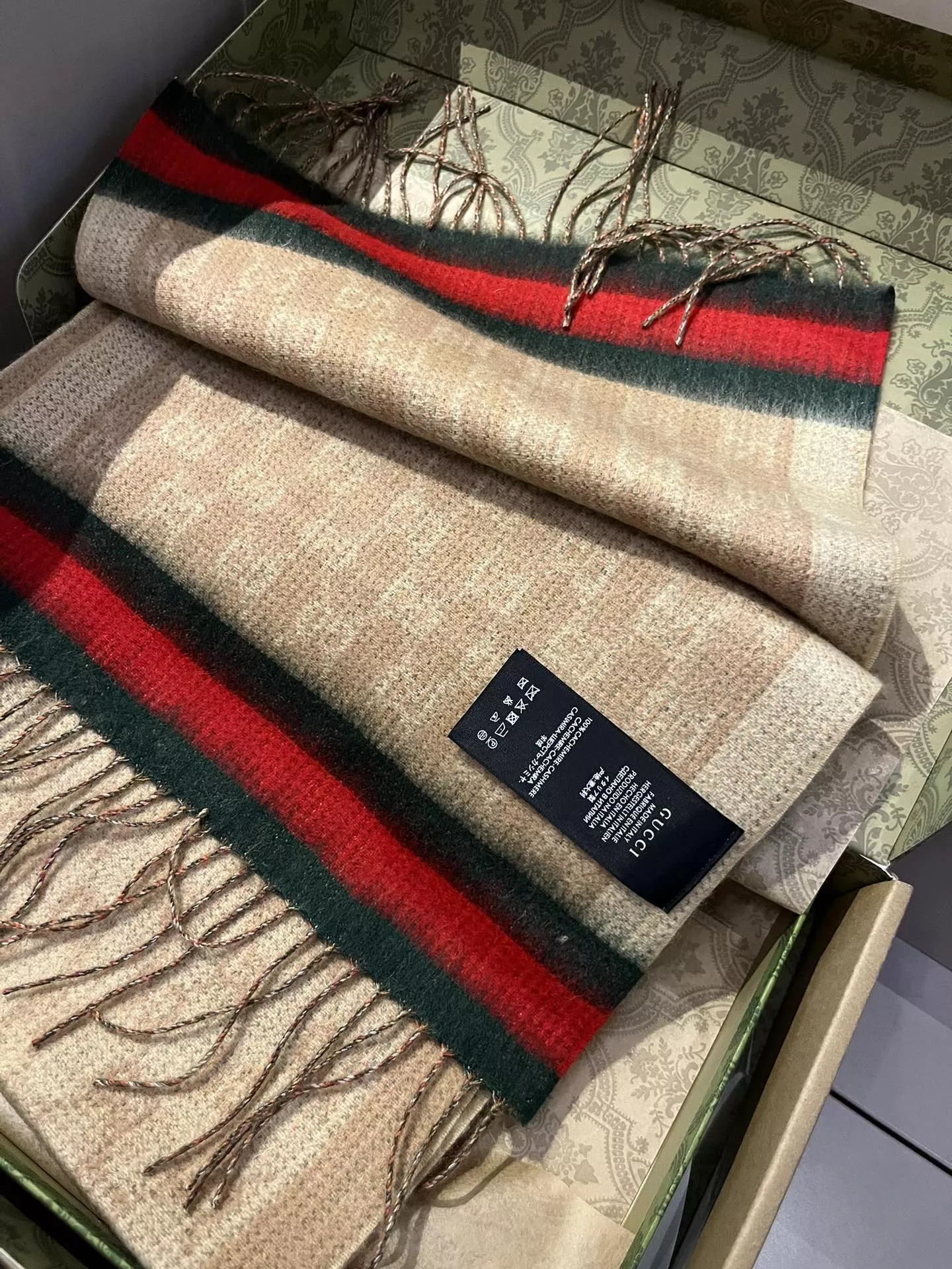 Resilient 4376 Gucci Scarf For Women