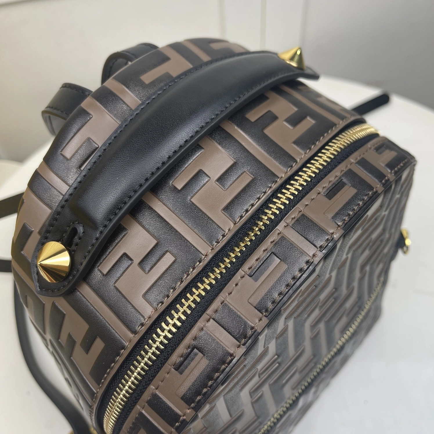 Resilient 4386 Fendi AAA Quality Backpacks For Women