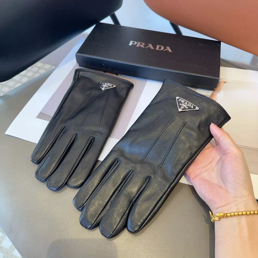 Resilient 4566 Prada Gloves For Men