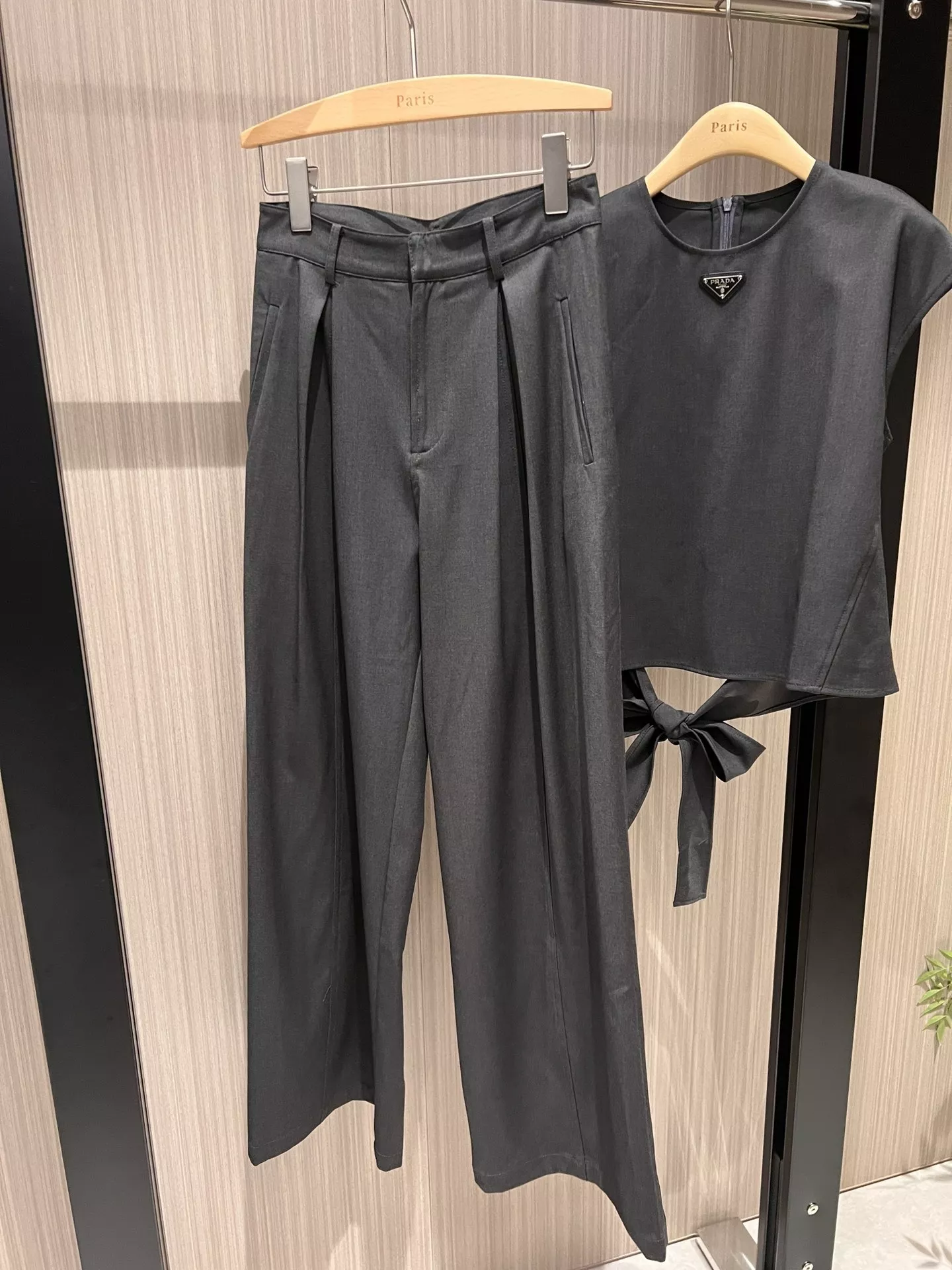 Resilient 4903 Prada Tracksuits Sleeveless For Women