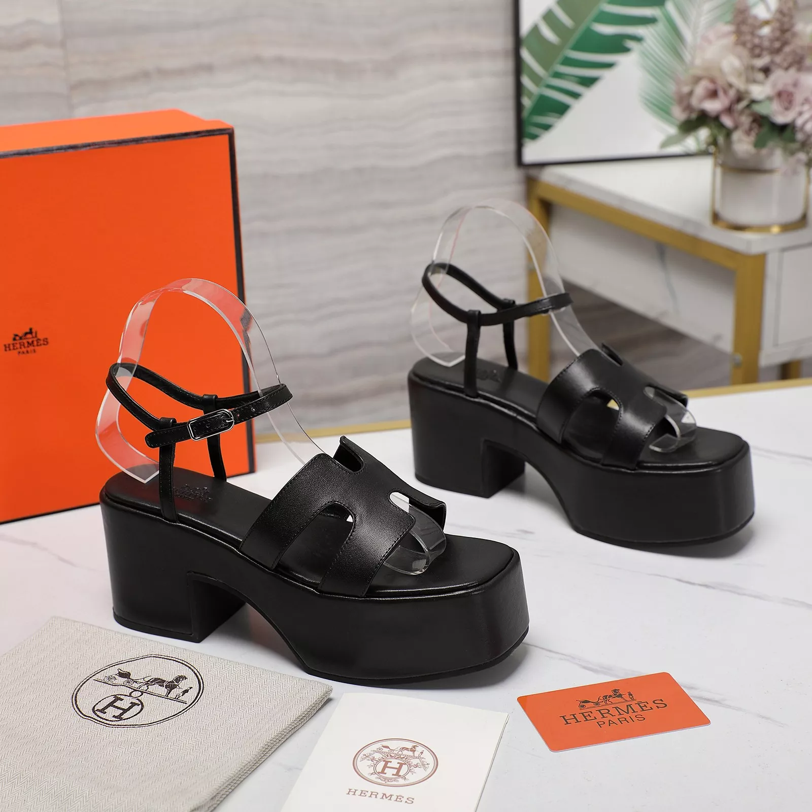 Resilient 4967 Hermes Sandal For Women