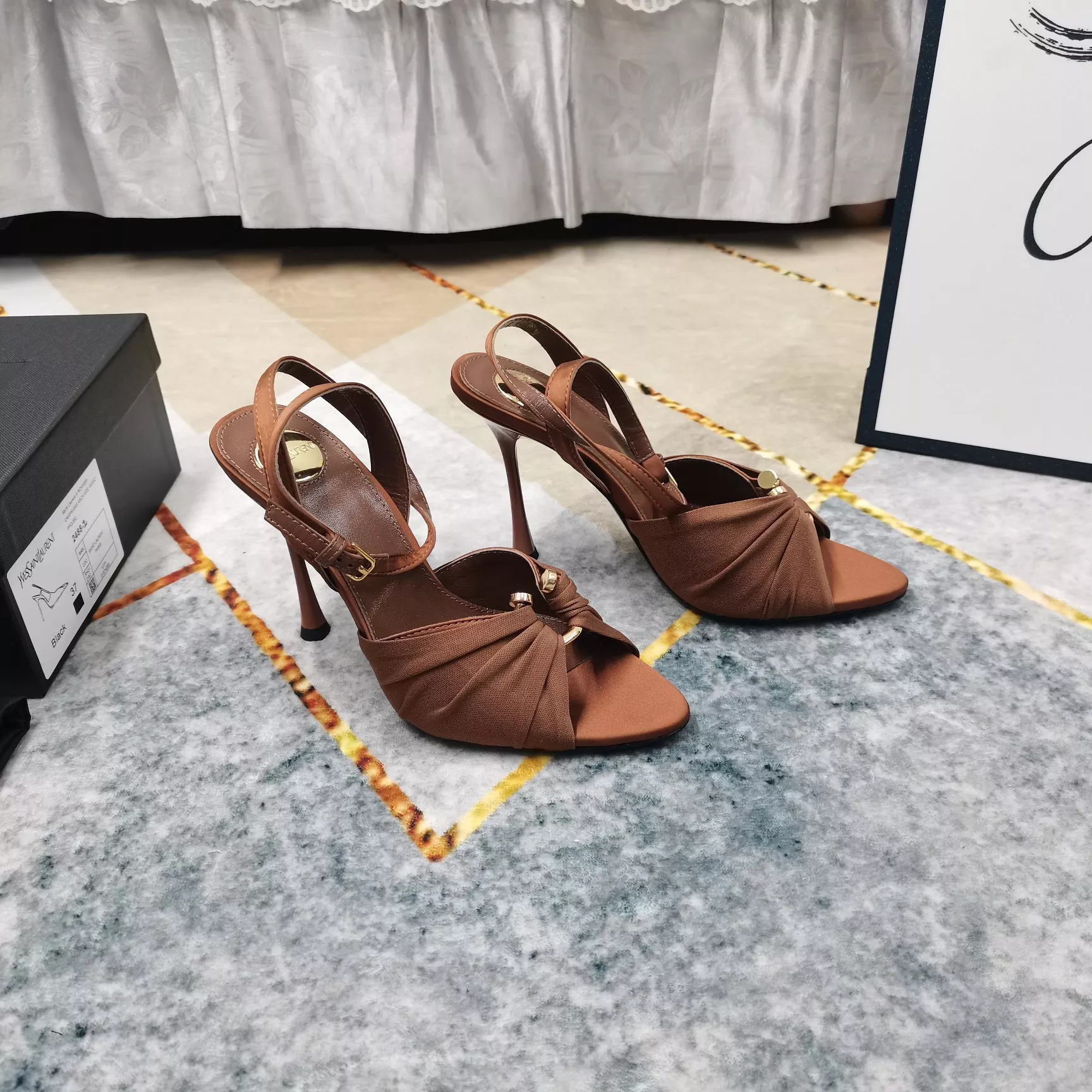 Resilient 5004 Yves Saint Laurent YSL Sandal For Women