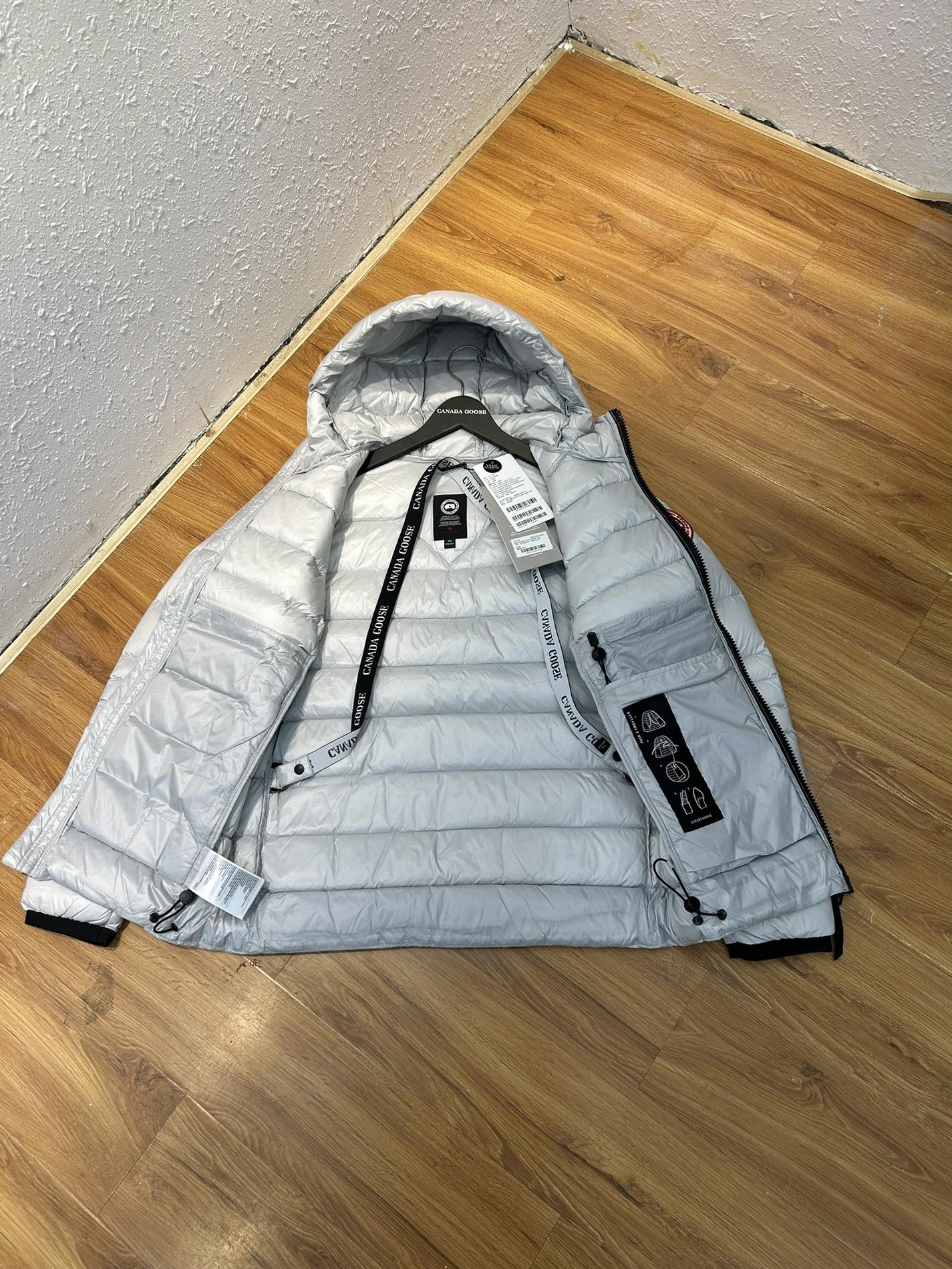 Resilient 5112 Canada Goose Down Feather Coat Long Sleeved For Unisex