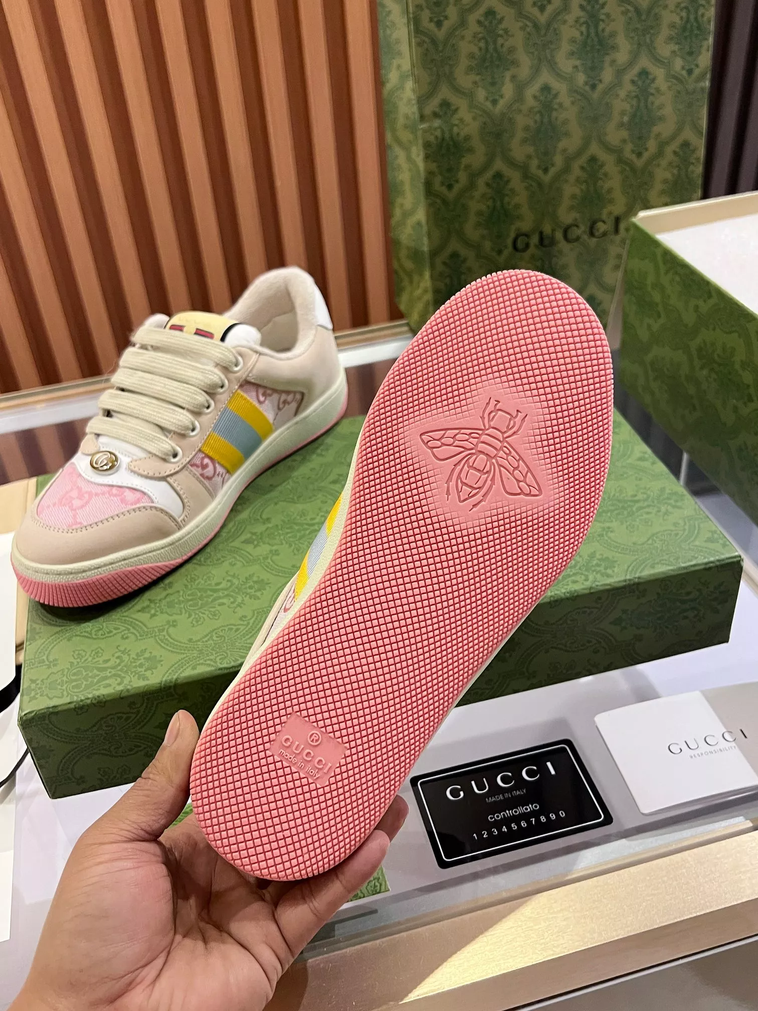 Resilient 512 Gucci Casual Shoes For Men