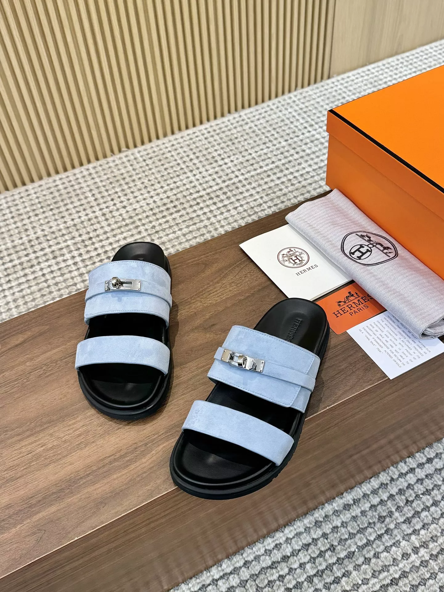 Resilient 5181 Hermes Slippers For Men