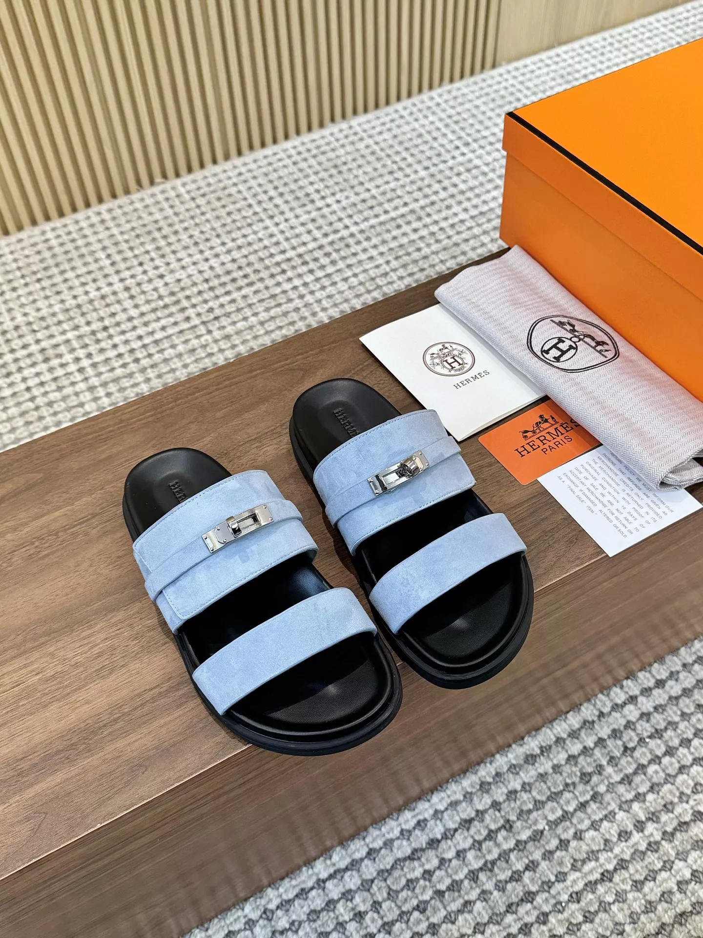 Resilient 5181 Hermes Slippers For Men